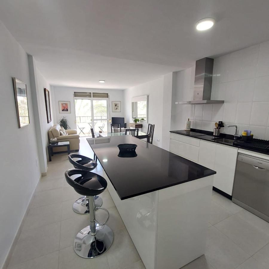 Apartamento Frente A La Playa Piso 3 Estepona Bagian luar foto
