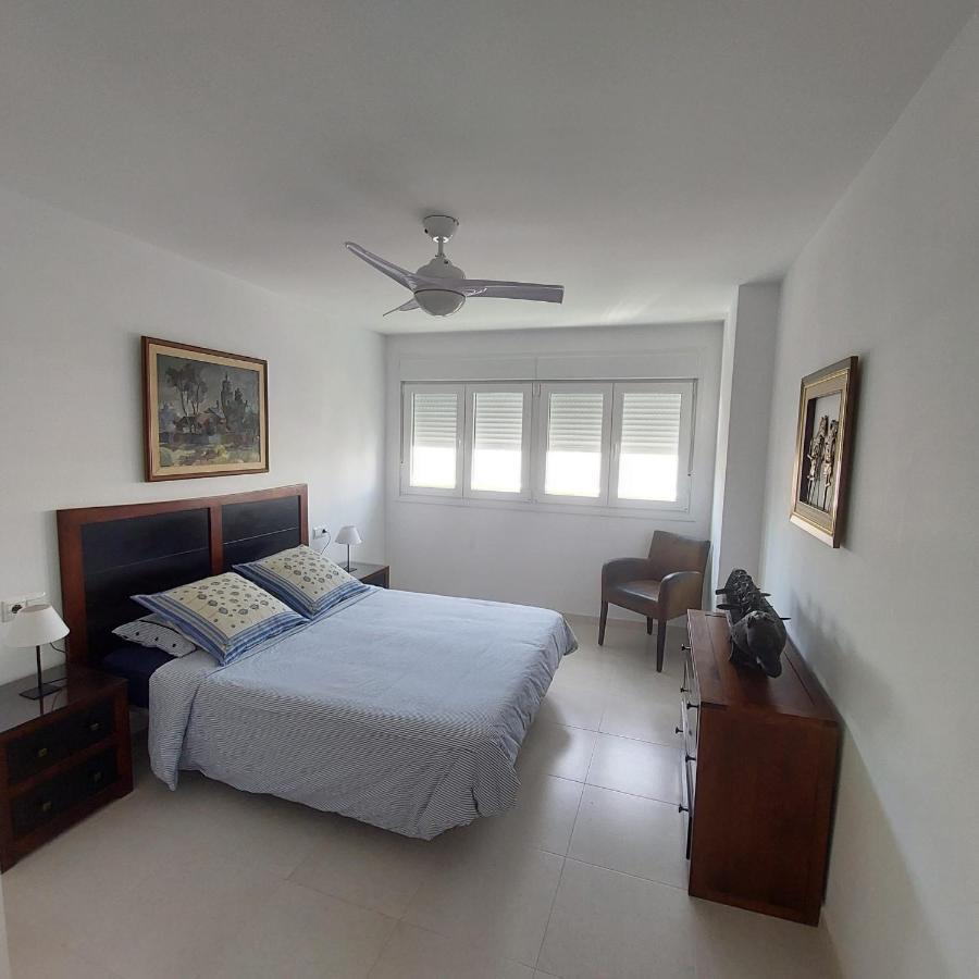 Apartamento Frente A La Playa Piso 3 Estepona Bagian luar foto