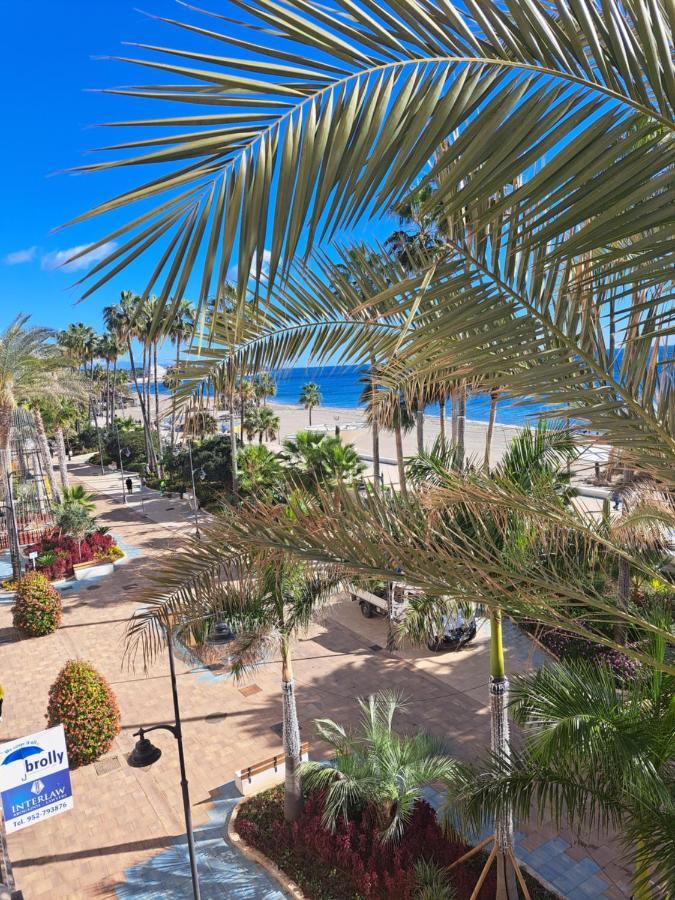 Apartamento Frente A La Playa Piso 3 Estepona Bagian luar foto